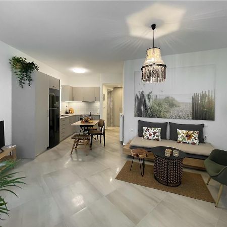 Apartament Just Live Triovasálos Zewnętrze zdjęcie
